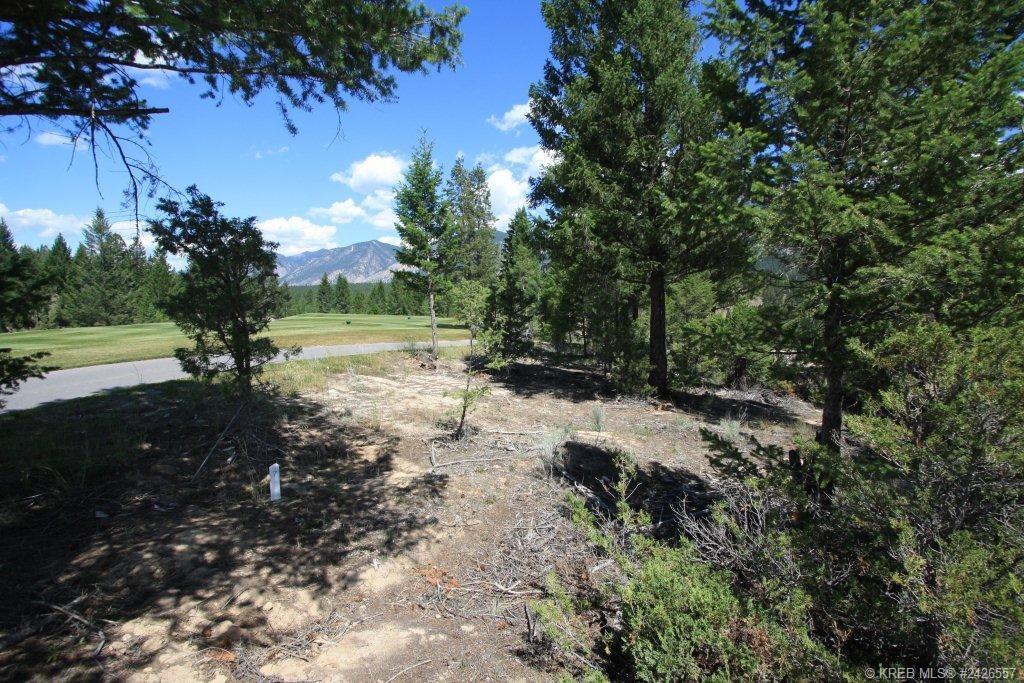 Copper Point Estates golf course building lots for sale in Invermere